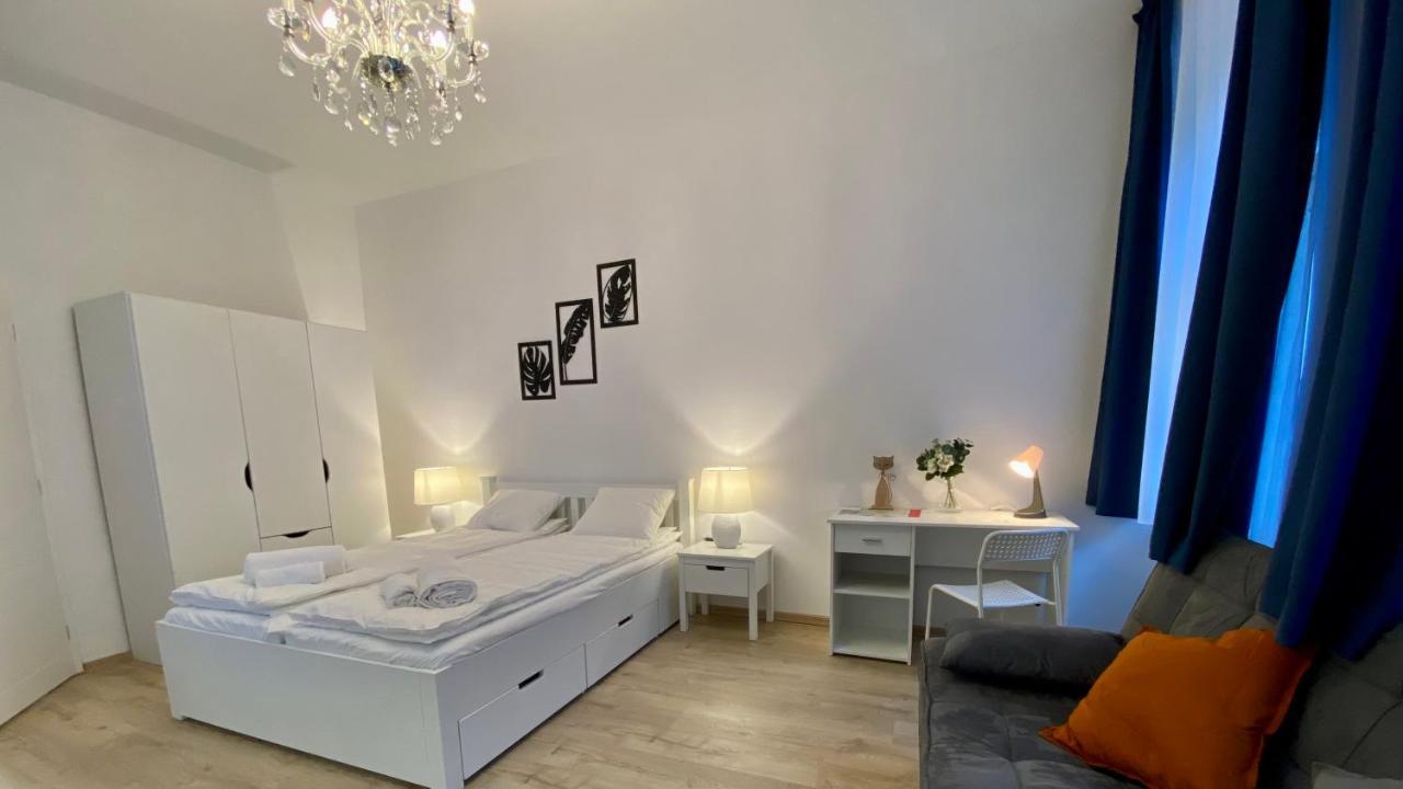 Top Class Apartments In Carlsbad Karlovy Vary Exterior photo