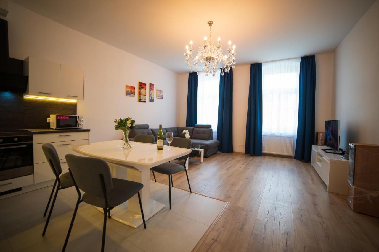 Top Class Apartments In Carlsbad Karlovy Vary Exterior photo